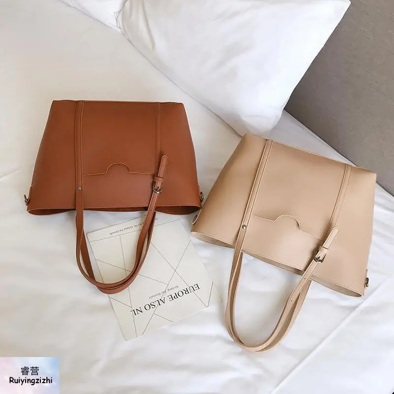 Large Capacity Women's Shoulder Bag Brown Leather — feature 12