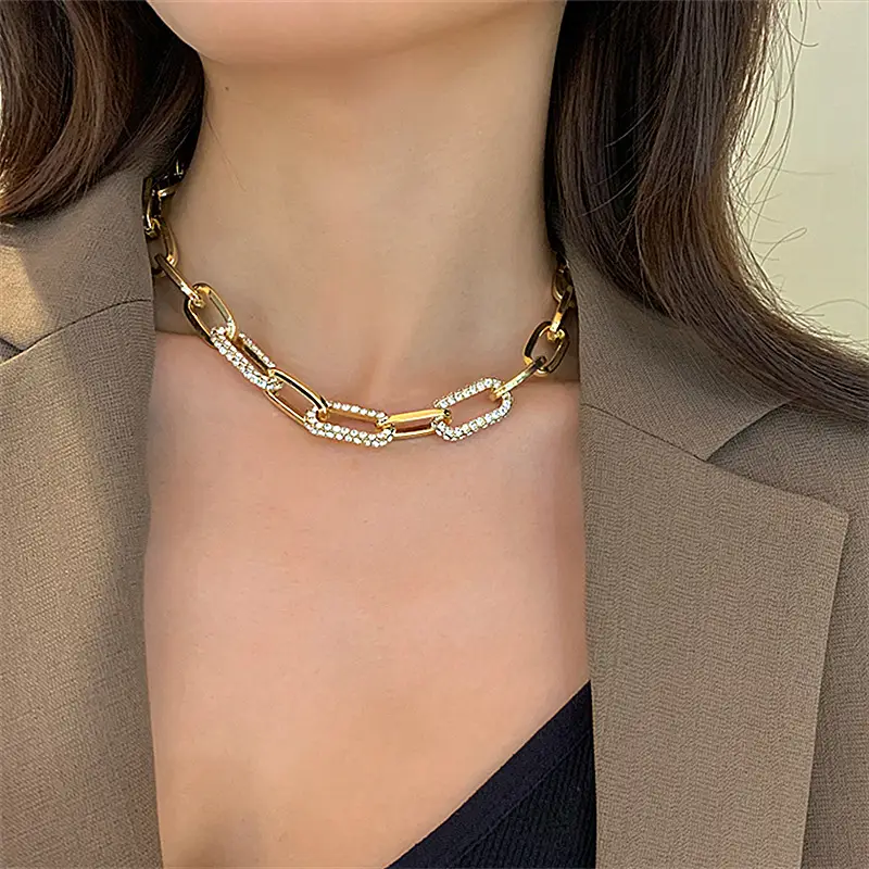 European Exaggerated Large Thick Metal Clavicle Chain Necklace - Image 40