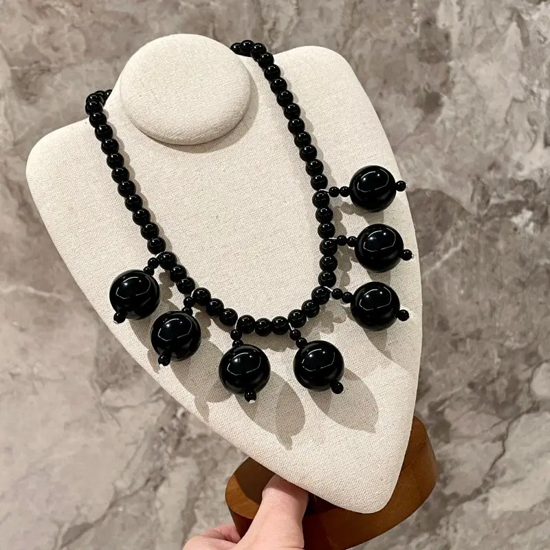European Exaggerated Large Thick Metal Clavicle Chain Necklace - Image 36