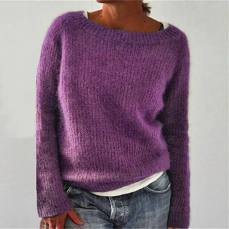 Women Knitted Black Round Neck Sweater - Image 6