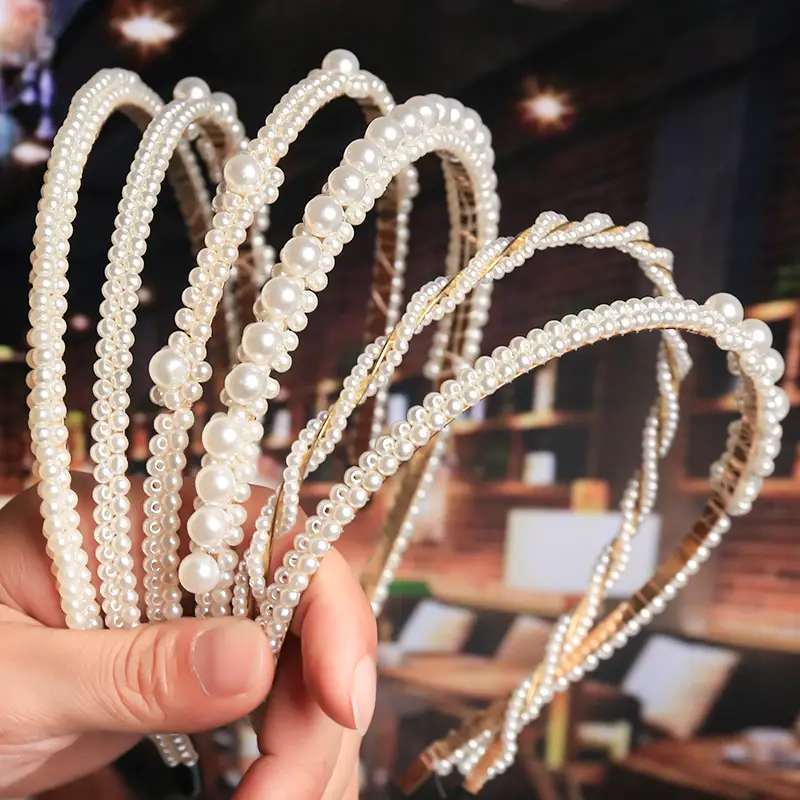Korean Style Black White Acrylic Hair Grab Disc — feature 18