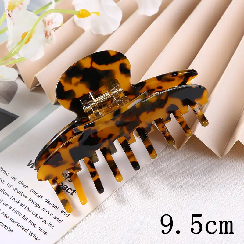 Korean Style Black White Acrylic Hair Grab Disc