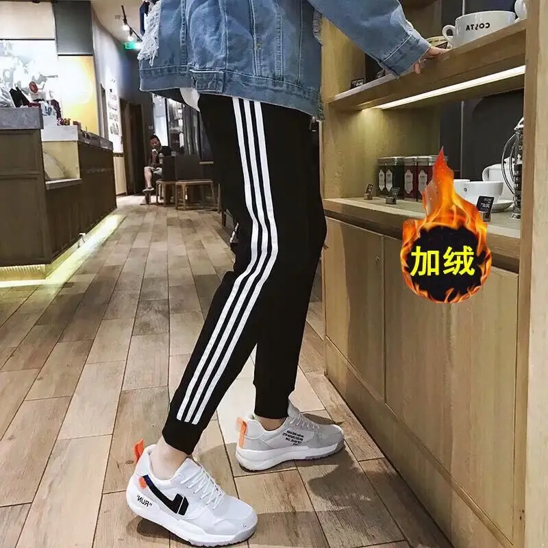 Men's Fleece Lined Slim Fit Trousers Black White - Image 2