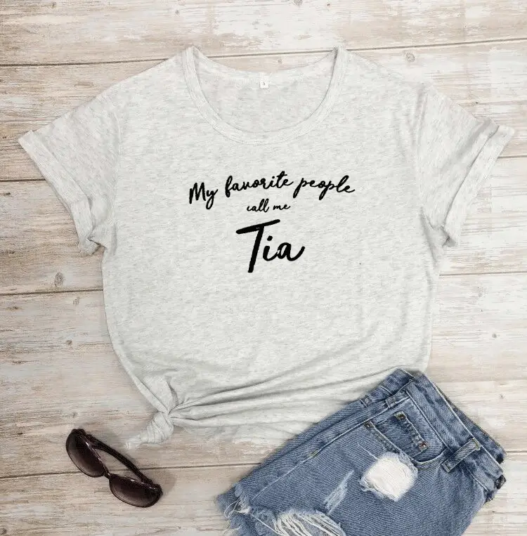 T-Shirt "My Favorite People Call Me Tia" Maroon Short Sleeve - Image 8