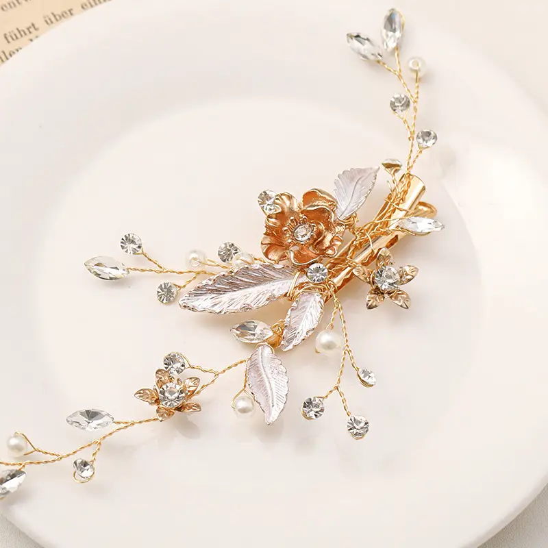 Tuan Ming New Leaf Rhinestone Hairpin for Girls - Image 2