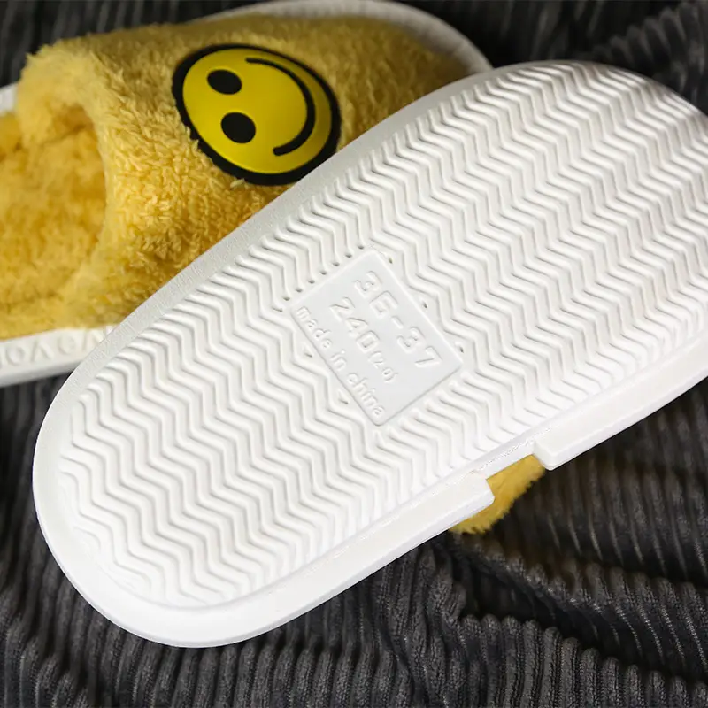 Creative New Winter Smiley Cotton Slippers Thick Bottom Warm Non-slip Wear-resistant Casual Plush Home Indoor Cotton Shoes for Women - Image 9