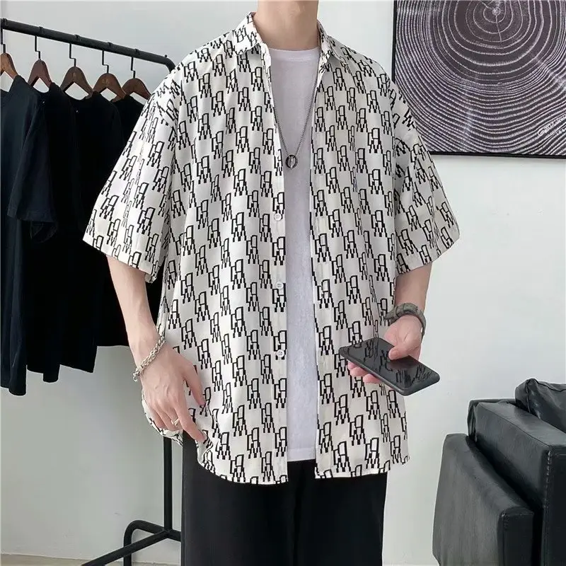 Men's Short Sleeve Printed Cardigan Shirt White Black - Image 5