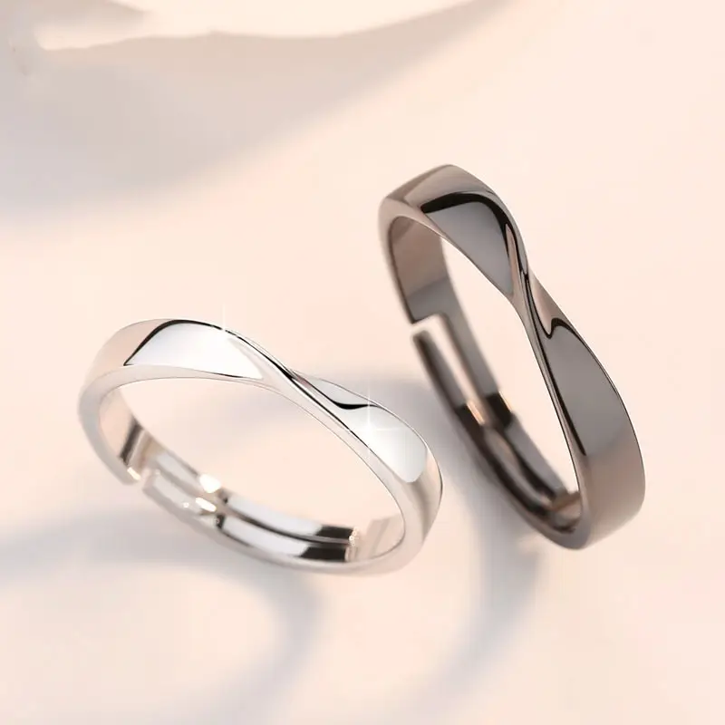 Open Mobius Couple Rings Black White Modern Design — feature 1