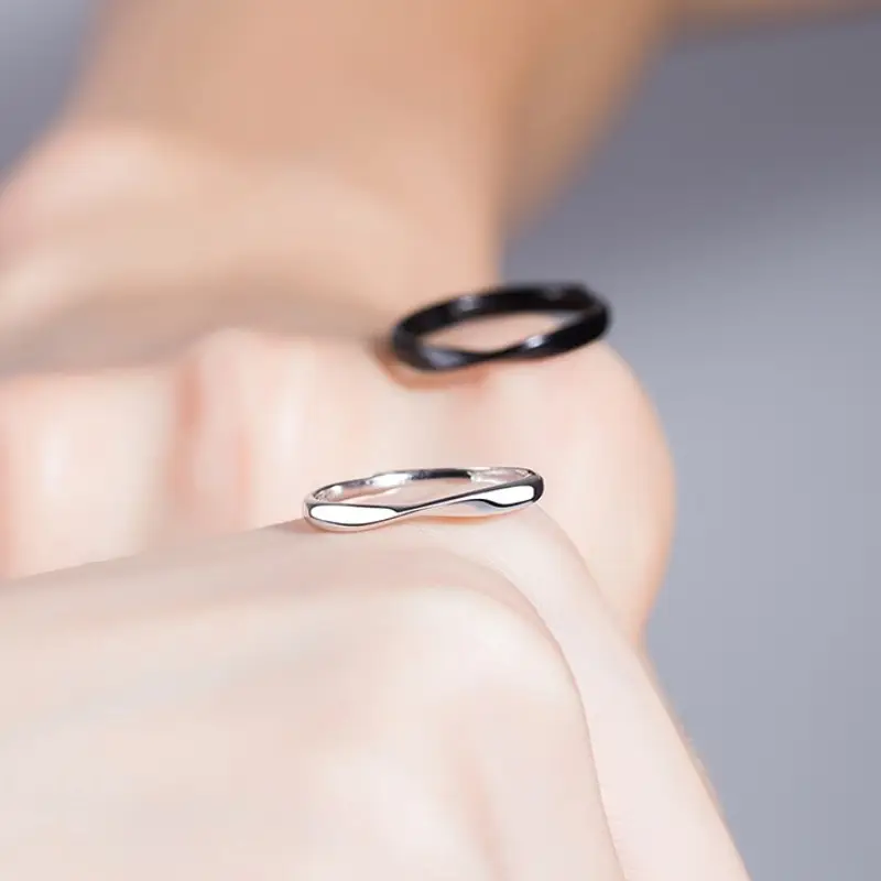 Open Mobius Couple Rings Black White Modern Design — feature 9