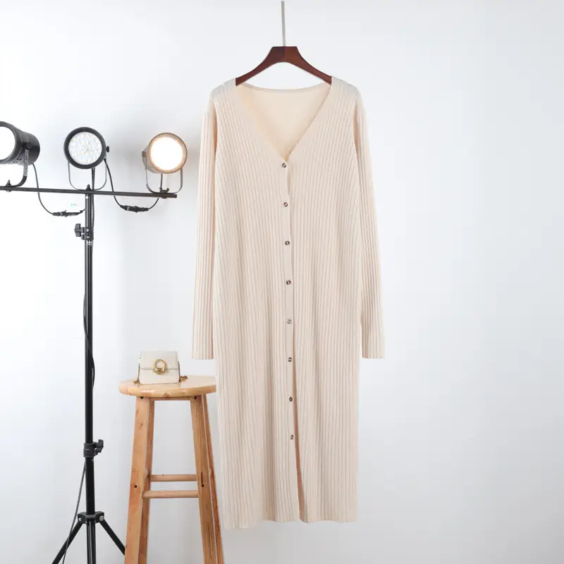 Large Size Women's Knitted V-Neck Inner Skirt Dress - Image 3