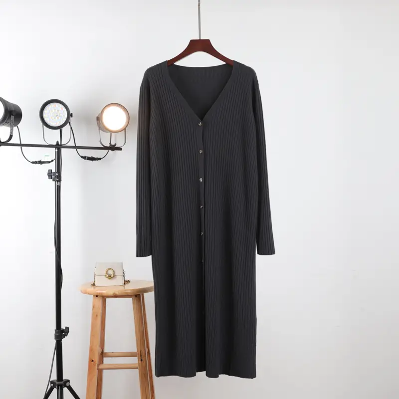 Large Size Women's Knitted V-Neck Inner Skirt Dress - Image 5