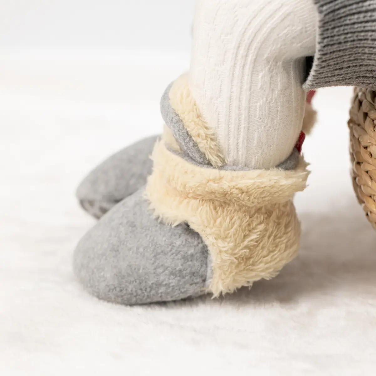 Warm Velvet Baby Socks for Toddlers Winter Comfort — feature 6