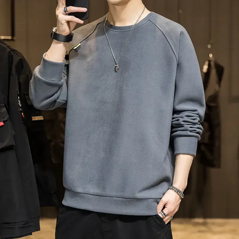 2020 Winter Black Velvet Sweatshirt for Men - Image 6
