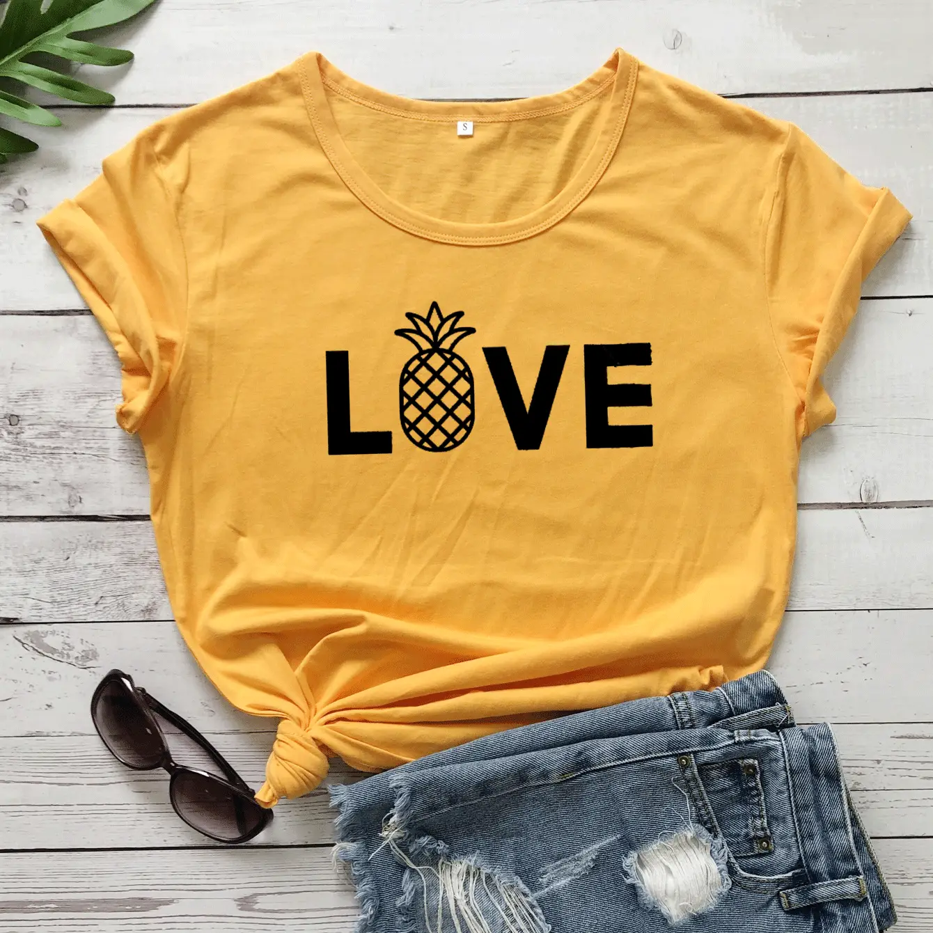 Love Pineapple Graphic T-Shirt Grey Short Sleeve - Image 5