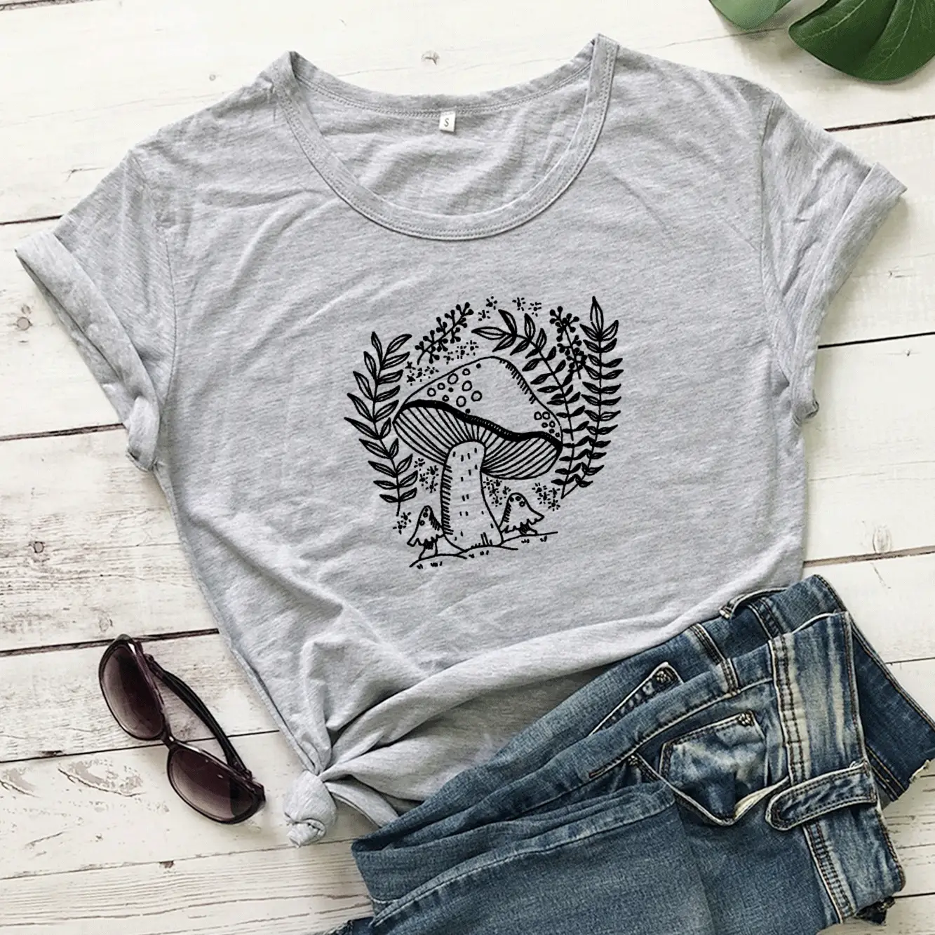 Foreign Trade T-Shirt with Mushroom Flower Design