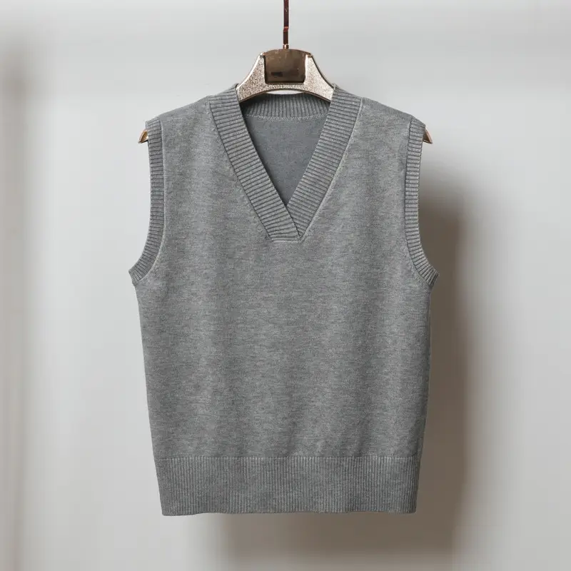 Women V Neck Sleeveless Knit Vest Beige - Image 5