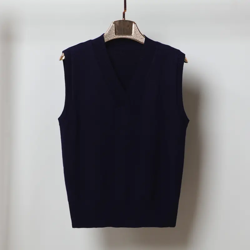 Women V Neck Sleeveless Knit Vest Beige - Image 3