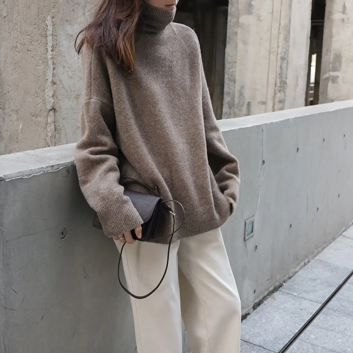 Heavy Turtleneck Sweater Women Red Loose Knit Large — feature 19