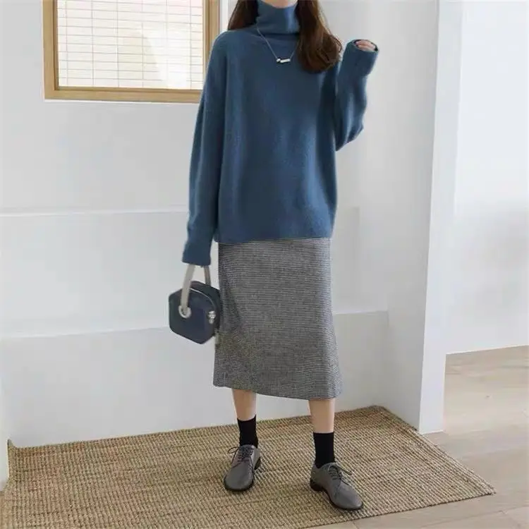 Heavy Turtleneck Sweater Women Red Loose Knit Large — feature 9