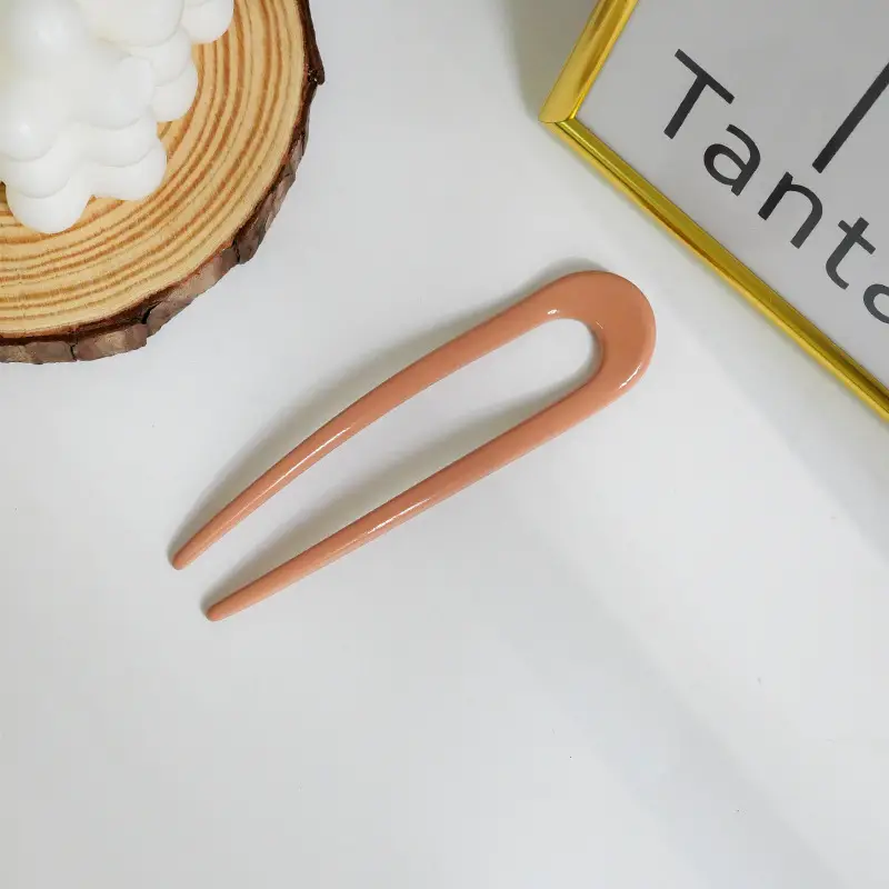 Modern U-Shaped Hairpin for All Hair Types - Image 2