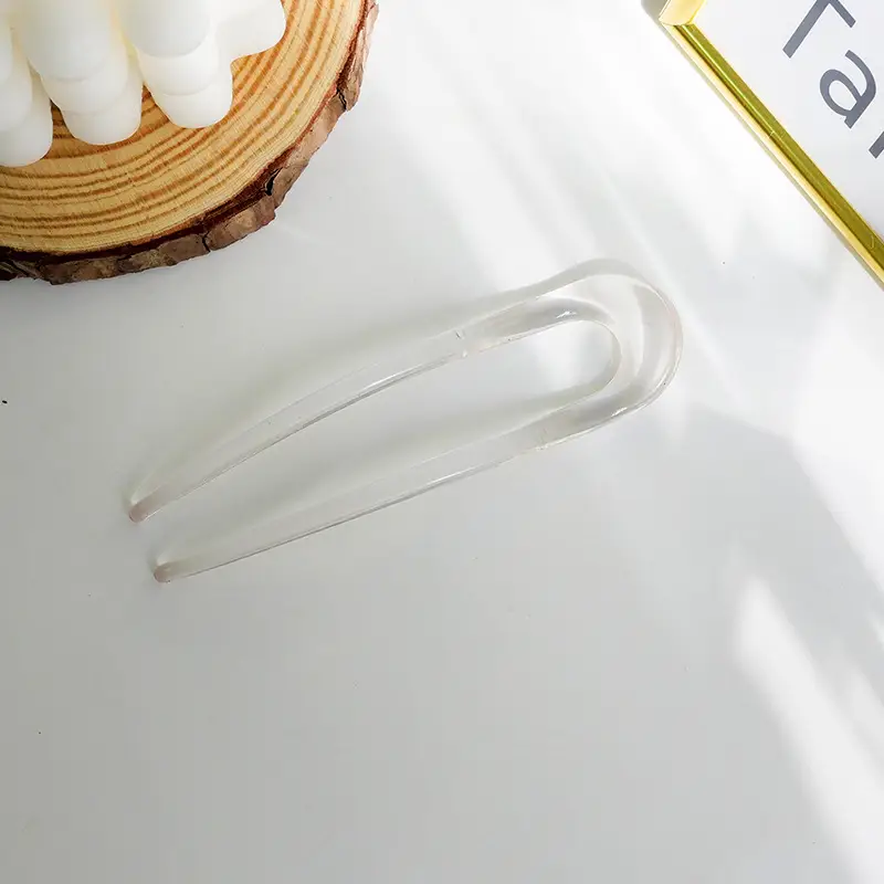Modern U-Shaped Hairpin for All Hair Types - Image 4