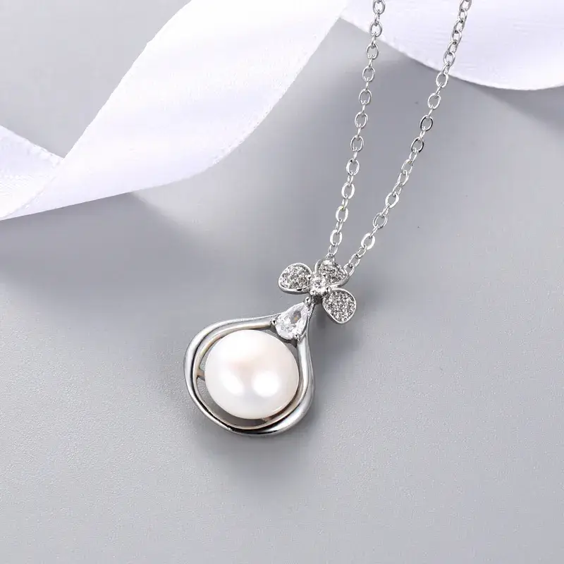 Korean Gold Pearl Pendant with Zircon Flower Design - Image 8