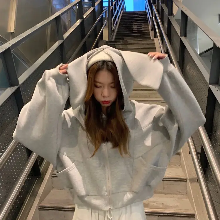 Women Grey Anti-Pilling Hooded Sweatshirt Set — feature 6