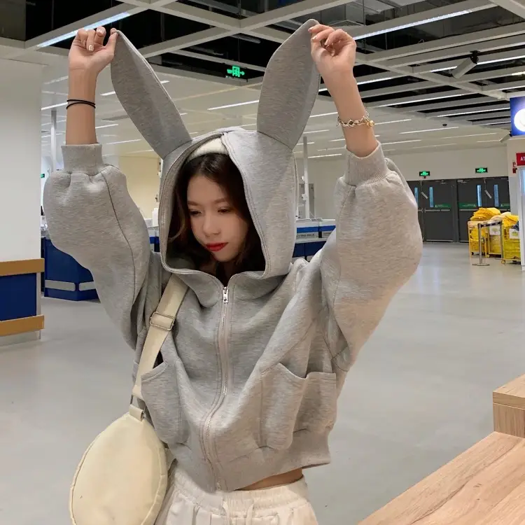 Women Grey Anti-Pilling Hooded Sweatshirt Set — feature 7