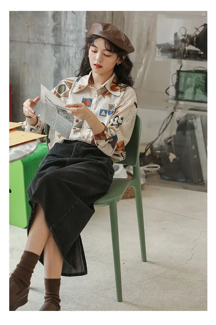 Women Retro Printed Loose Long Sleeve Shirt 2022 — feature 14