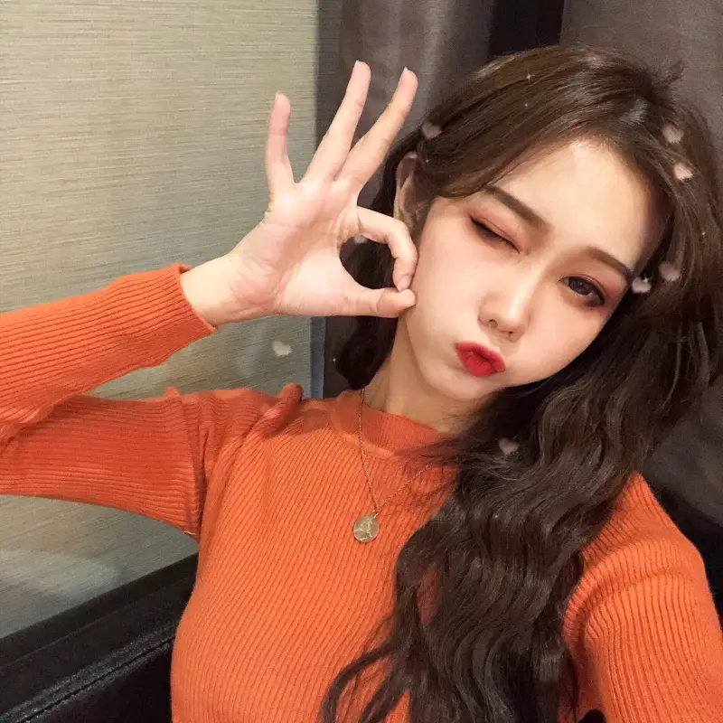 Women's 2025 Knitted Sweater Yellow Long Sleeve — feature 15