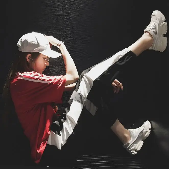 2019 Korean Style Women's Black Sports Pants Large Cropped - Image 5