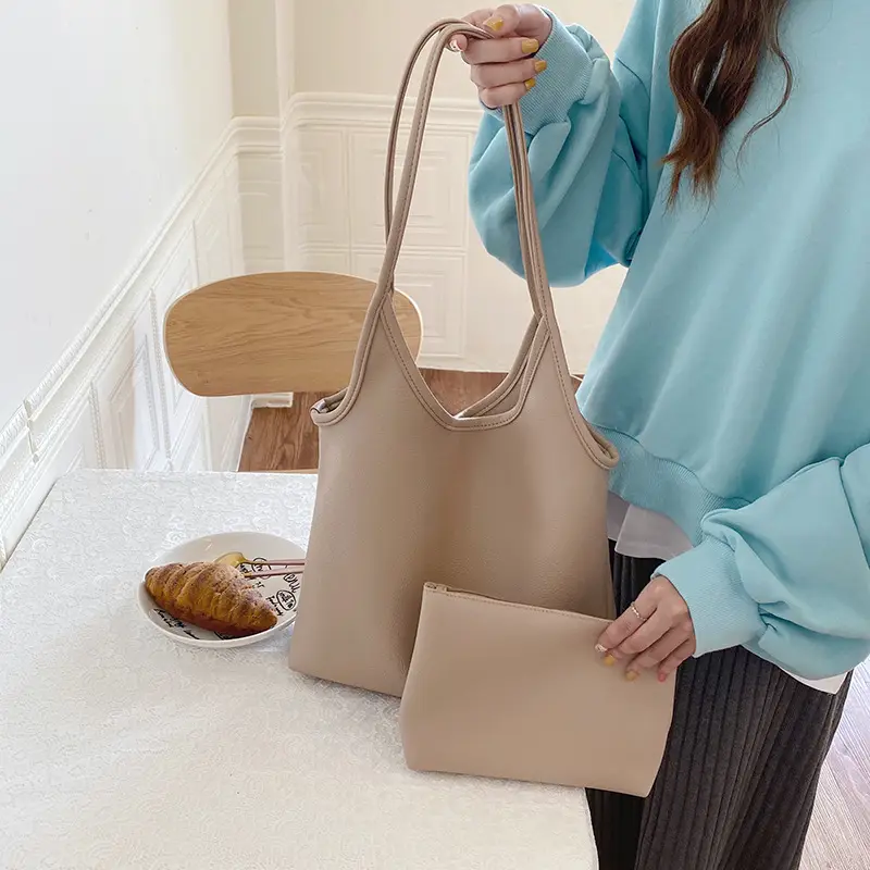 2026 Korean Style Literary Shoulder Bag Large Capacity Soft Leather - Image 6
