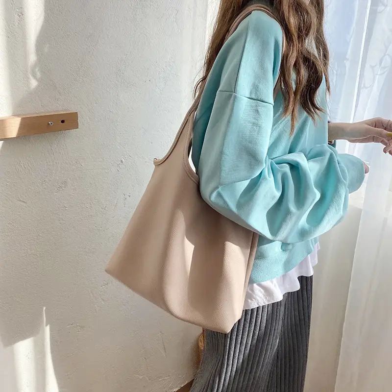 2026 Korean Style Literary Shoulder Bag Large Capacity Soft Leather - Image 3