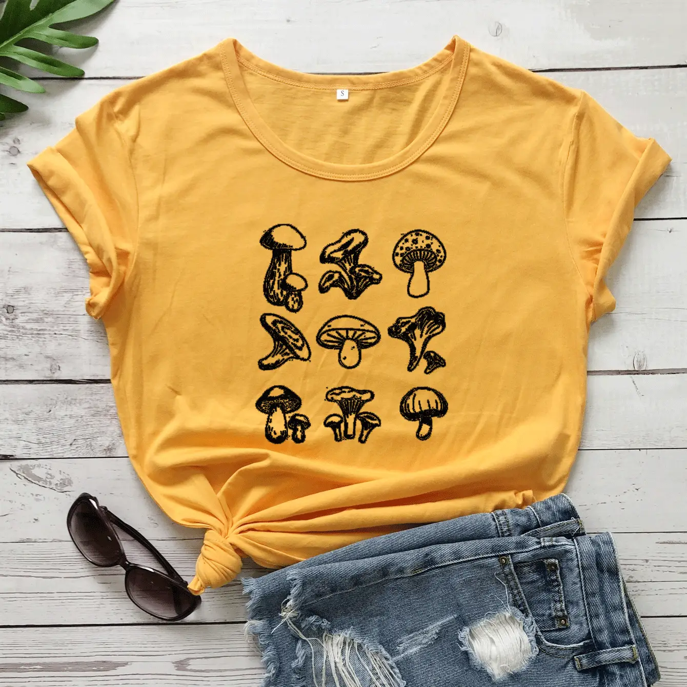 Mushroom Print Grey T-Shirt Short Sleeve - Image 5