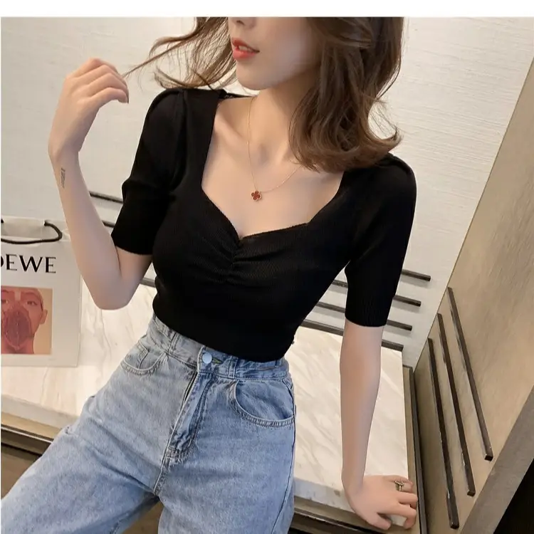 Women Red Pleated Square Collar Sweater 2022 - Image 9