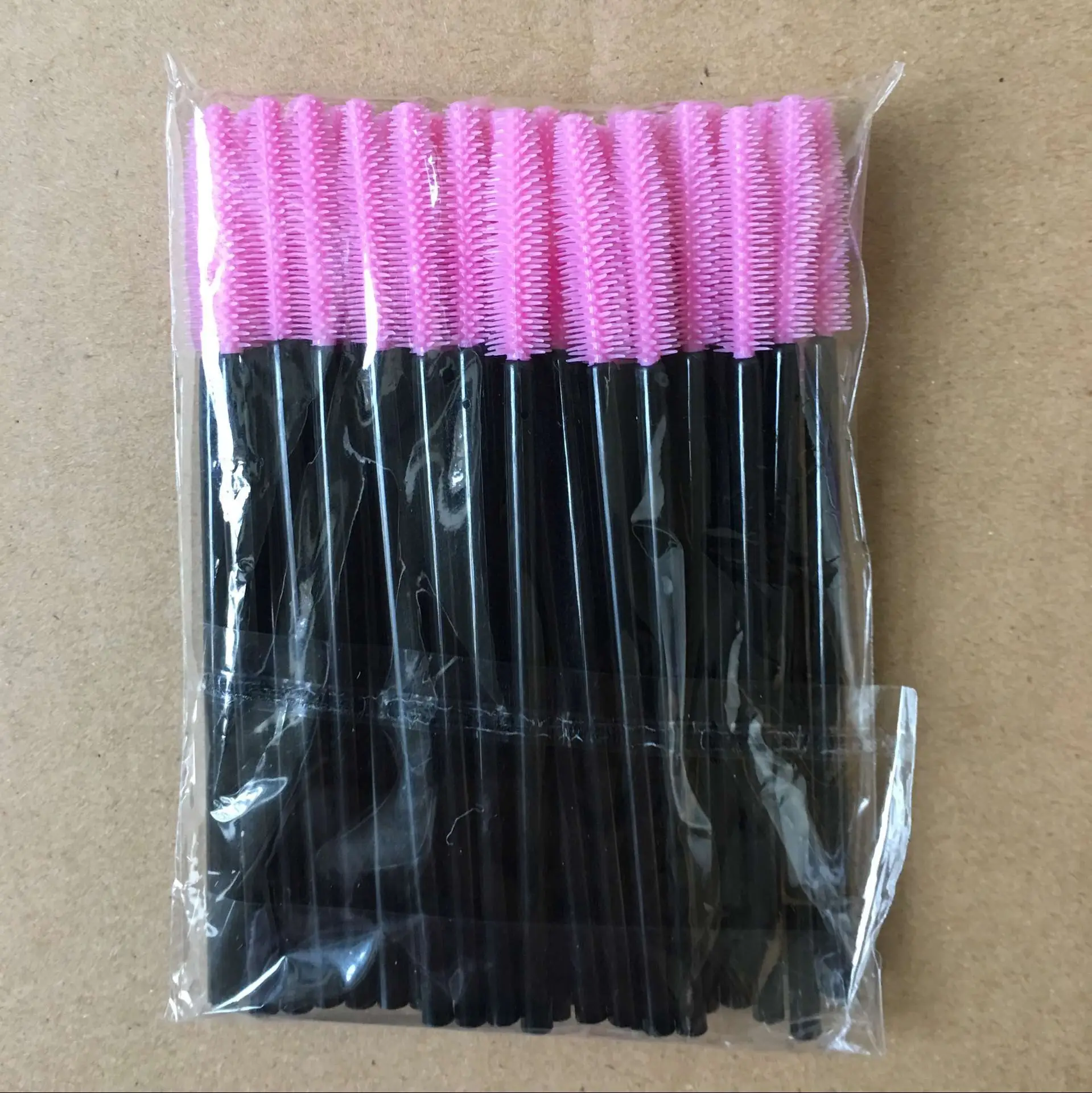 Silicone Eyelash Curl Brush Set Red Black β feature 5