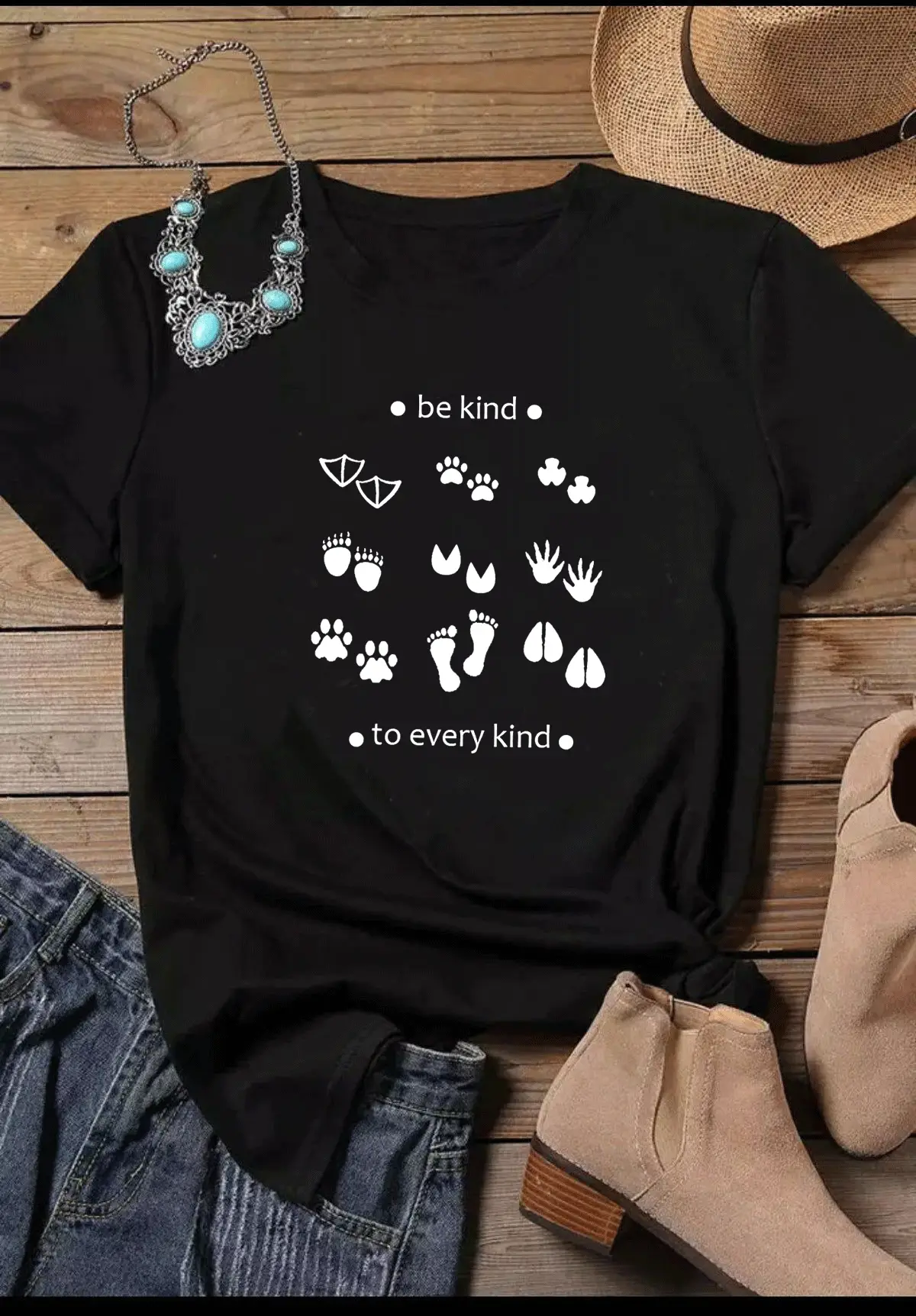 Be Kind T-Shirt for Kids with Paw Print Design - Image 2