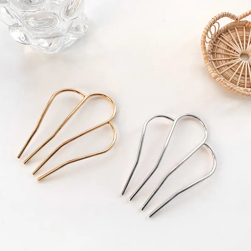Korean M-Shaped Metal Hairpin French Braided Hair Comb for Women