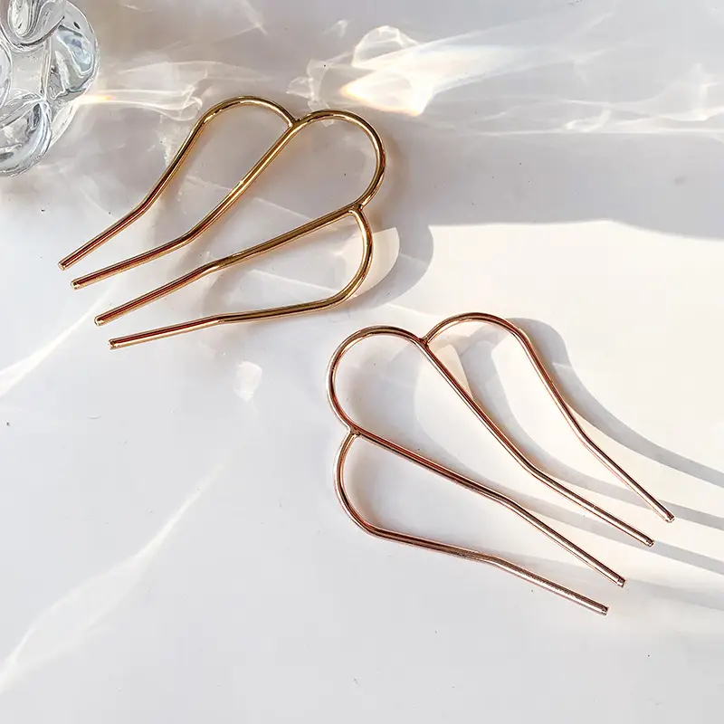 Korean M-Shaped Metal Hairpin French Braided Hair Comb for Women