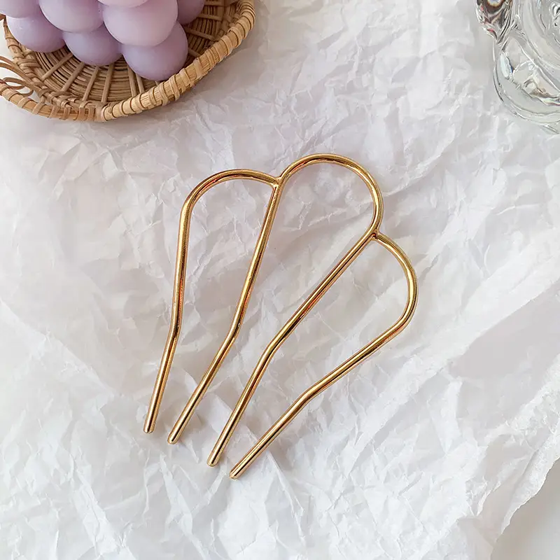 Korean M-Shaped Metal Hairpin French Braided Hair Comb for Women