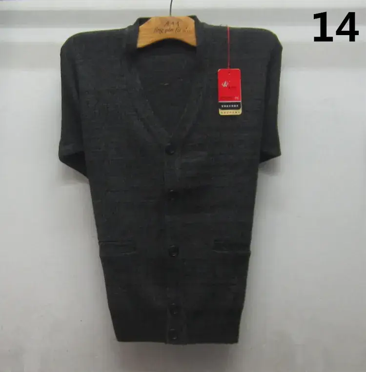 Men Grey Knit V-Neck Cardigan Medium - Image 3