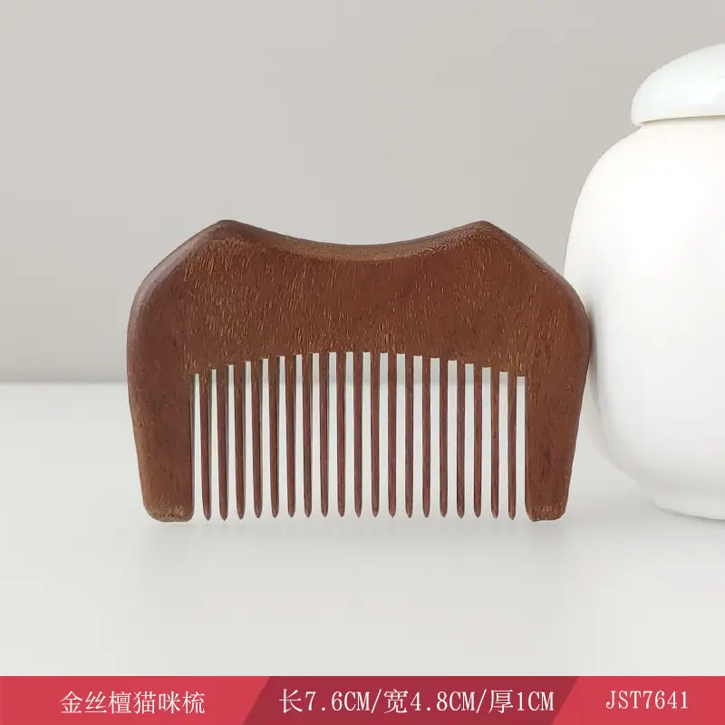 Golden Silk Scalp Comb for Men Hair Therapy - Image 10