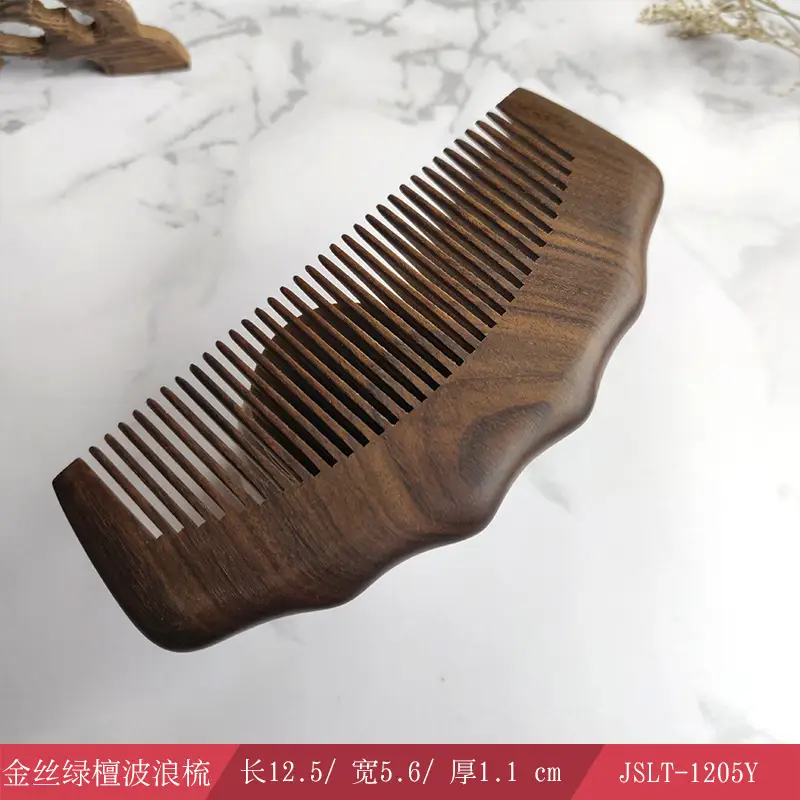 Golden Silk Scalp Comb for Men Hair Therapy - Image 2