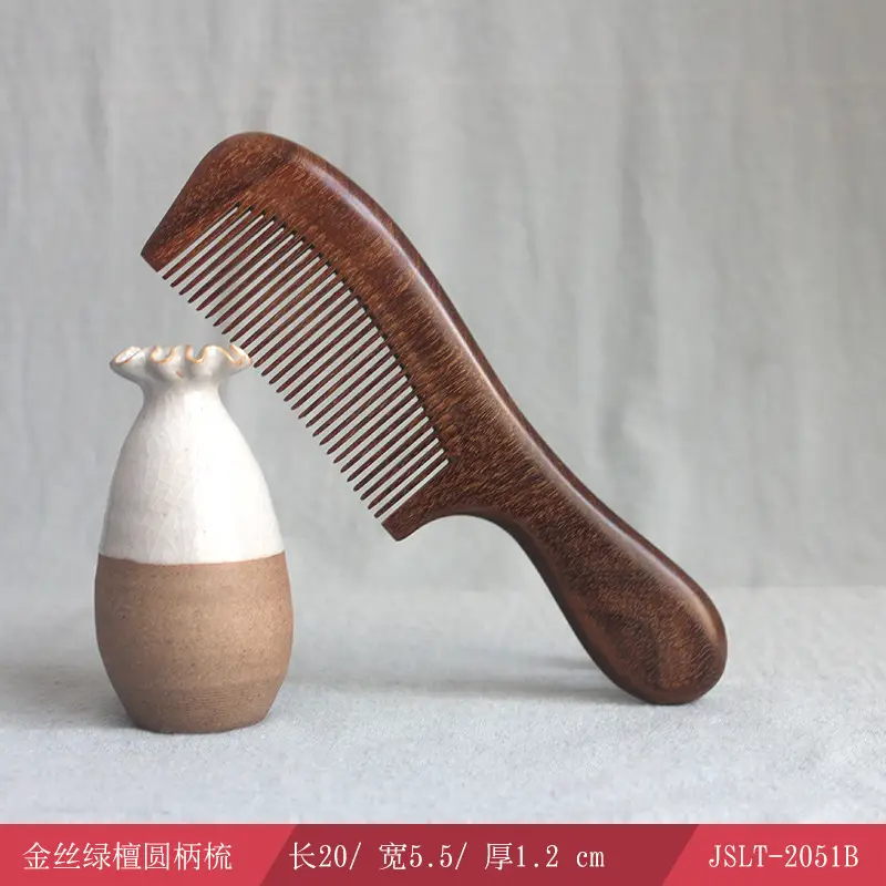 Golden Silk Scalp Comb for Men Hair Therapy - Image 5