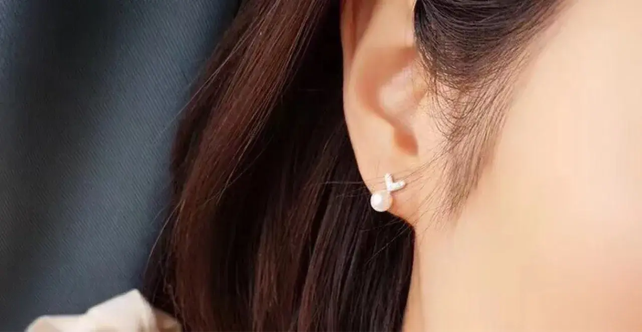 Peach Heart Pearl Earrings for Women S925 Silver - Image 5