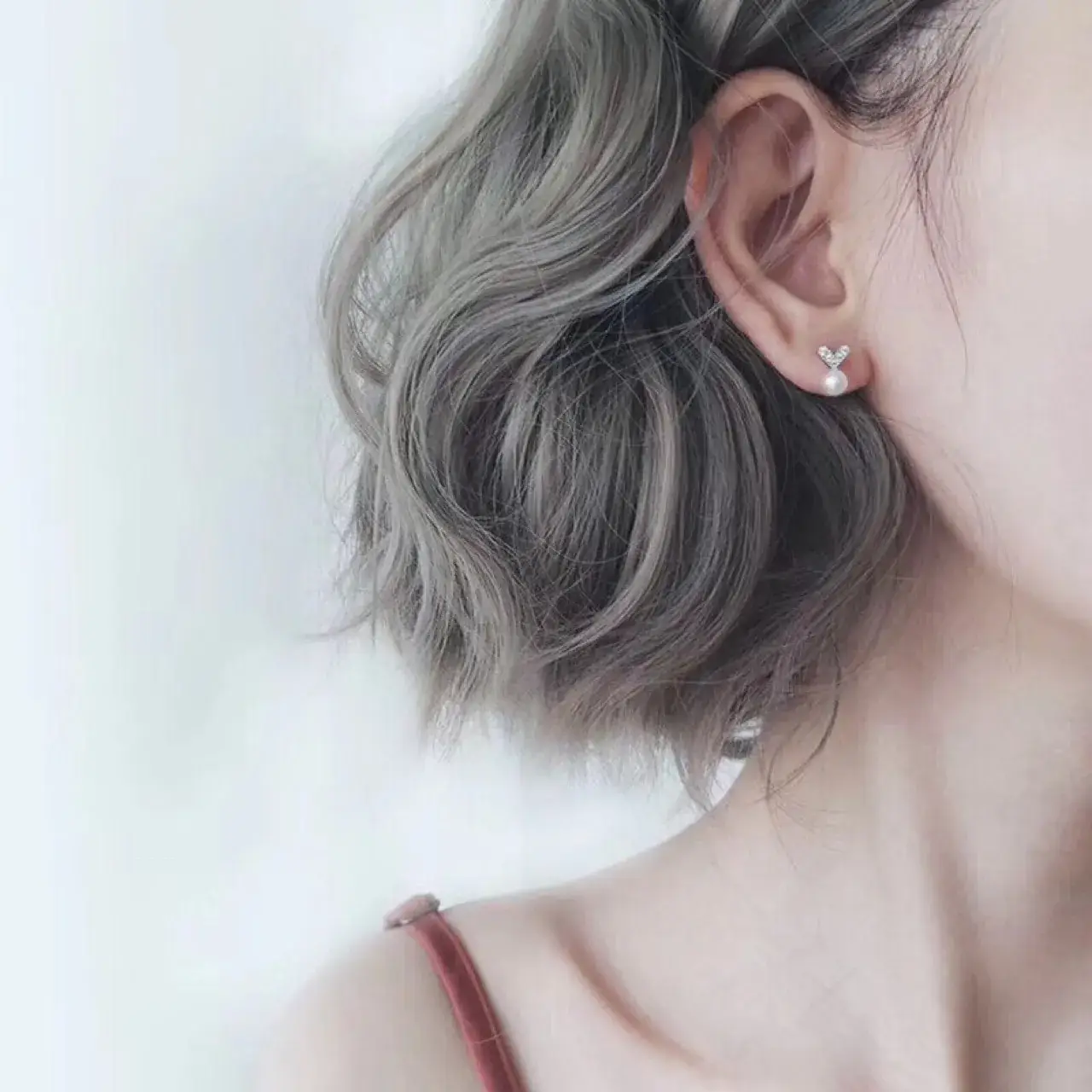 Peach Heart Pearl Earrings for Women S925 Silver — feature 8
