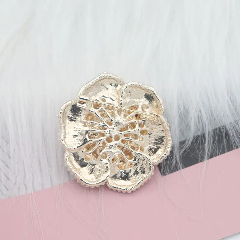 Camellia Silk Brooch with Pearl Buckle - Image 9