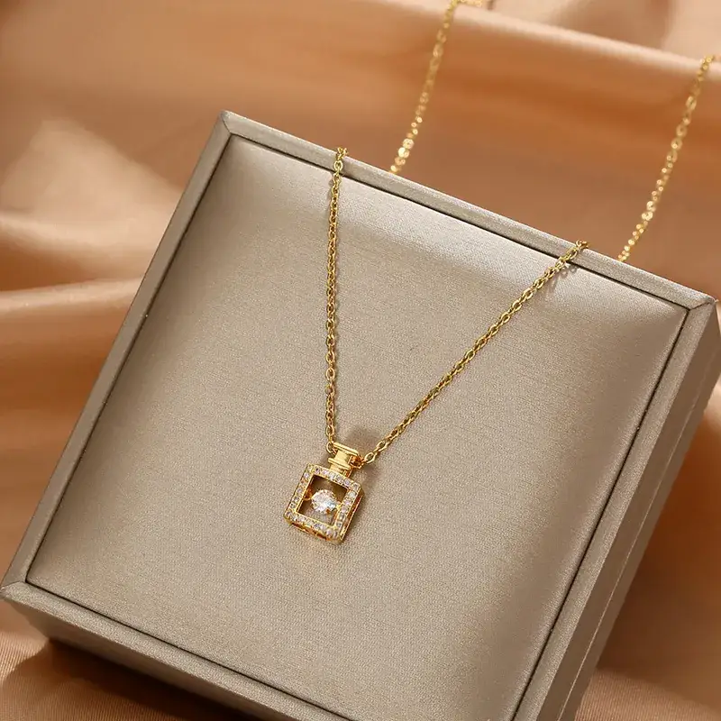 Gold Flower Pendant Necklace for Women - Image 13