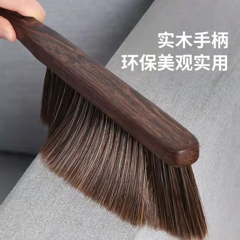 Wooden Bed Sweeper for Car Seat Cleaning - Image 4
