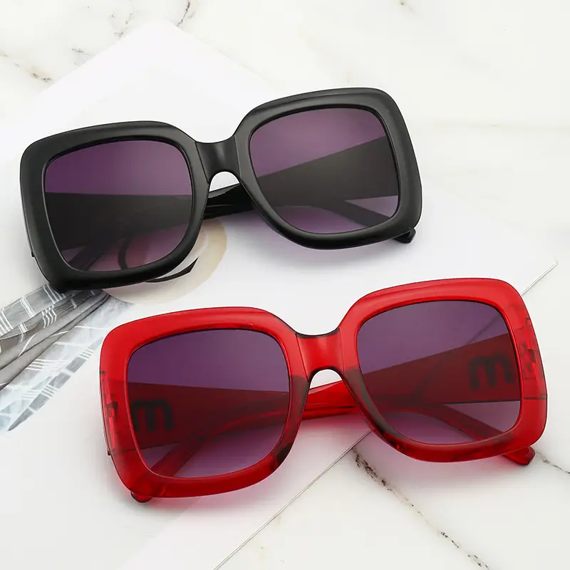 L'oreo Square Frame UV400 Sunglasses Women Red Black — feature 12